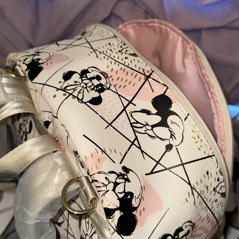 BRAND NEW DISNEY BABY BACK PACK FOR SALE - Picture 9 of 9